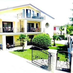  Apartament Danex Aida